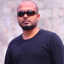 Download Hithu Manapen Lanwee - Kavisha Kaviraj & Dilan Gamage Mp3 Song for free. Latest Sinhala music available on SriTune.