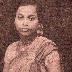 Download Jeewithe Ape - Wasantha Sandanayake Mp3 Song for free. Latest Sinhala music available on SriTune.
