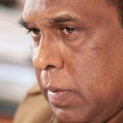 Download Paya Ena Sande - Anura Senanayake Mp3 Song for free. Latest Sinhala music available on SriTune.